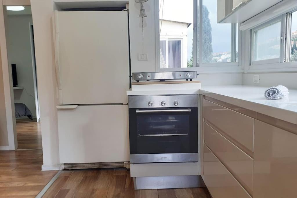 Magical Apartment Close To The Baha'I Gardens Haifa Exteriör bild